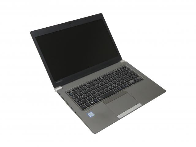 【東芝】dynabook R63/DN